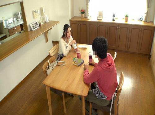 Mengirim istrinya bekerja paruh waktu, sang suami mendapat akhir yang pahit